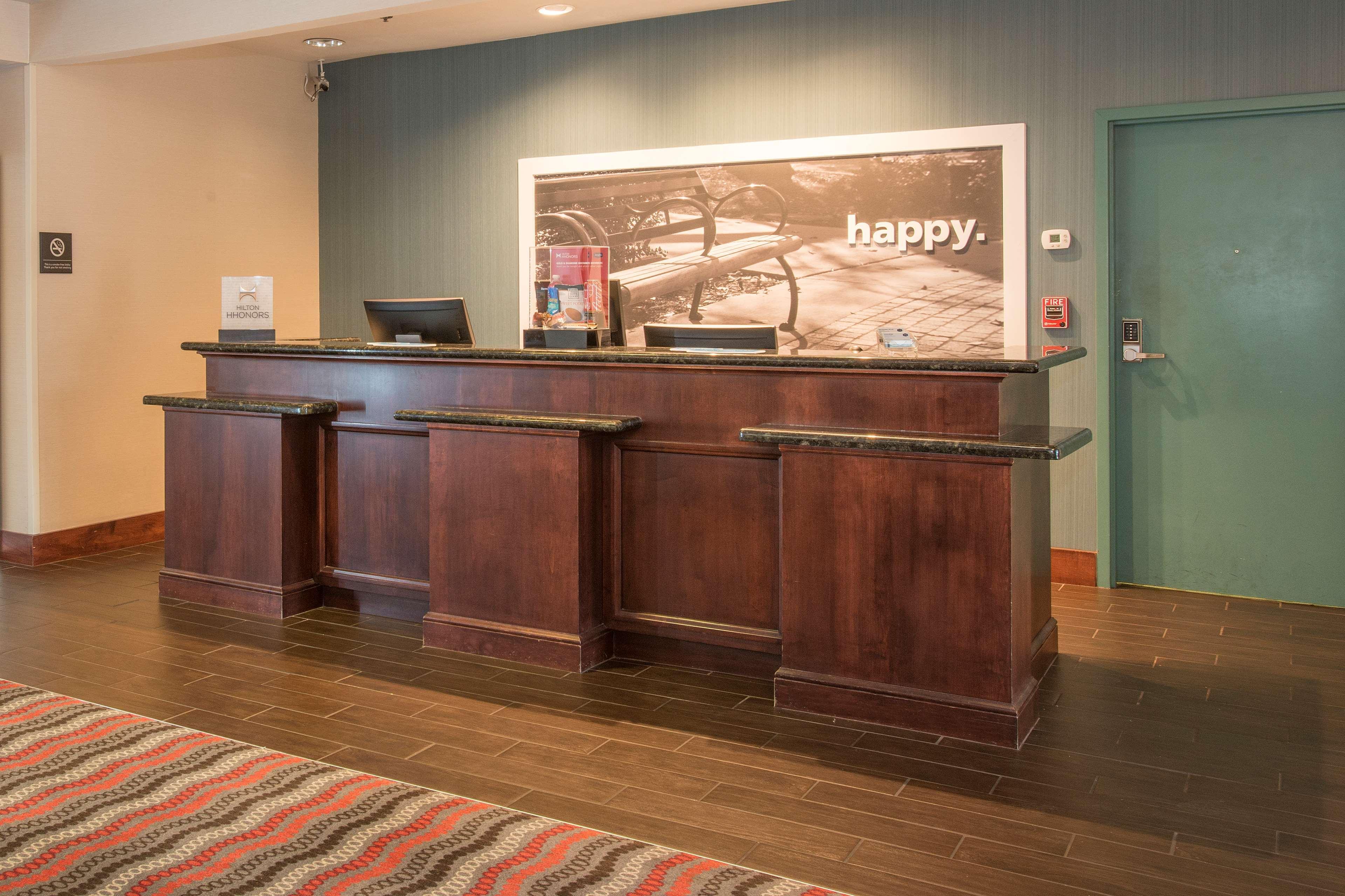 Hampton Inn & Suites Dayton-Airport Englewood Exterior foto